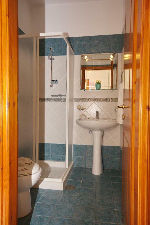 Alexandra Studios 2 Alonnisos Town Luaran gambar