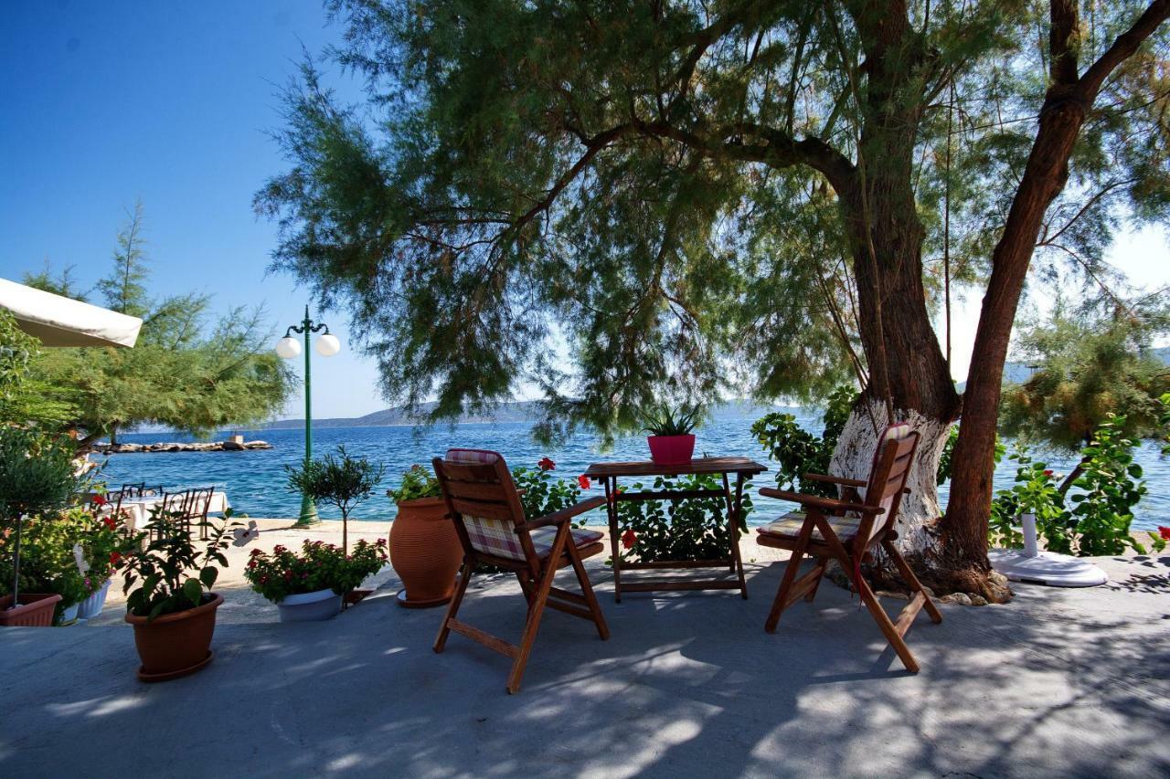 Alexandra Studios 2 Alonnisos Town Luaran gambar