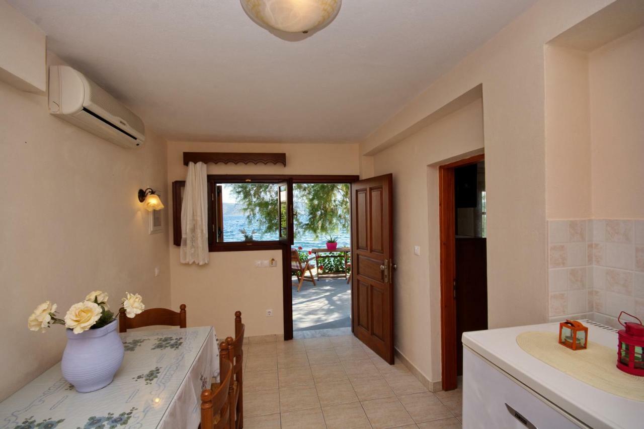 Alexandra Studios 2 Alonnisos Town Luaran gambar